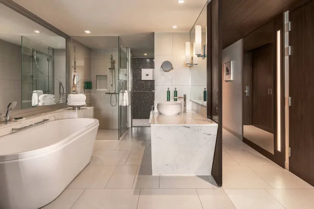 غرفة بريميوم بسريرين منفصلين، Hilton Bangkok Suvarnabhumi Golf Resort & Spa 2/2