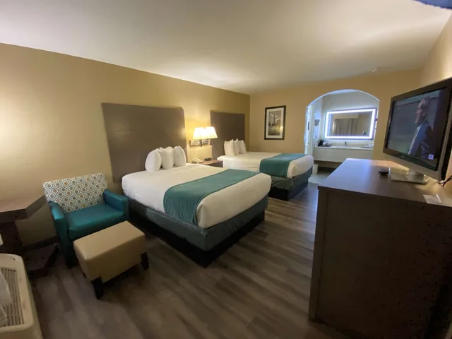 غرفة قياسية بسريرين مزدوجين للمدخنين، Best Western Catalina Inn 2/4