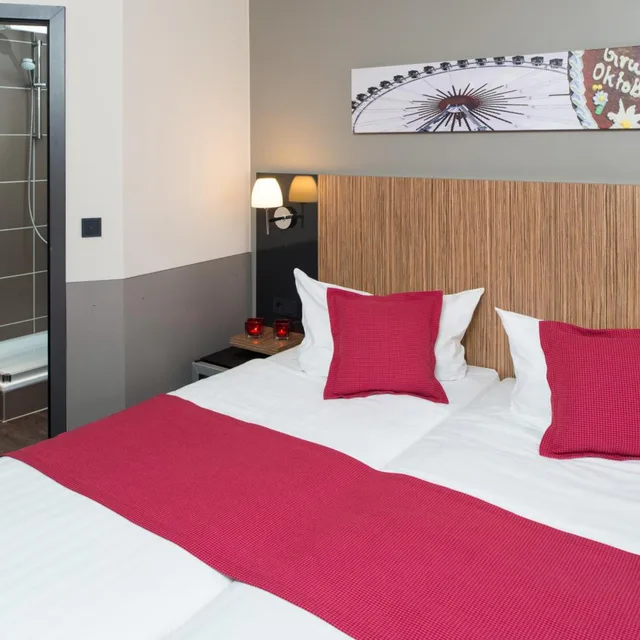غرفة بسرير مزدوج أو سريرين منفصلين، Hotel Munich City 1/5