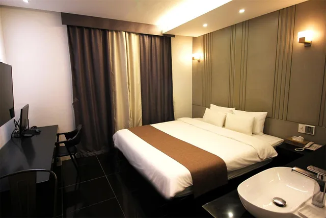 غرفة ديلوكس بسرير مزدوج، Seattle B Hotel 6/9