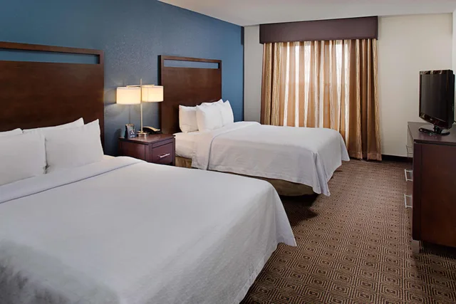 2 Bedrooms, Suite, 2 Queen Beds, 2 Bathrooms, Homewood Suites by Hilton Manchester/Airport 1/2