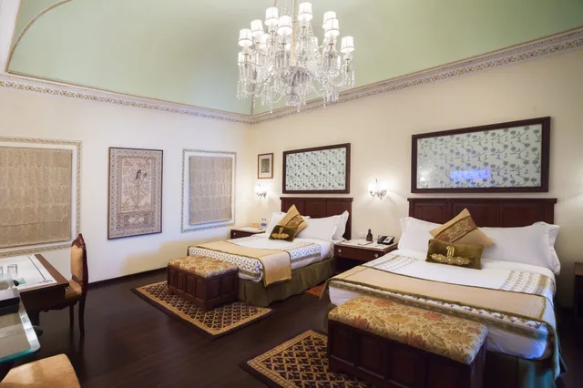 جناح بريميوم ديلوكس بسرير كينج بغرفة نوم واحدة، Jai Mahal Palace Jaipur 1/4