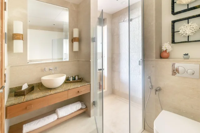 غرفة كلوب بإطلالة على البحر، L'Escale Resort Marina & Spa 3/3