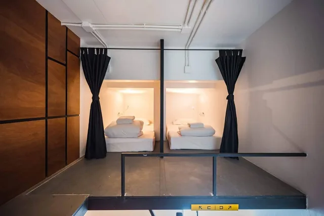 سكن مشترك مختلط بأربعة أسرّة، Book A Bed Poshtel - Hostel 1/1