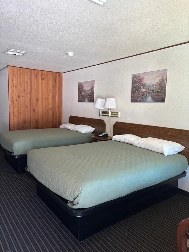 غرفة قياسية بسريرين كوين، Motel Garberville 3/10