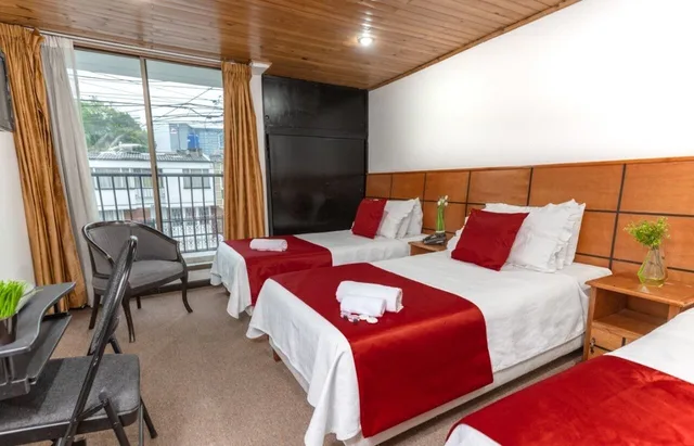 Room, Triple, 1 King and 1 Single Beds, Casa Quinta Embajada 1/2