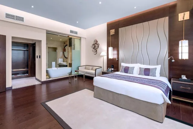 Grand Millennium Suite, Grand Millennium Tabuk 2/2
