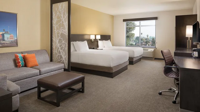 غرفة بسرير كوين، Hyatt Place Santa Cruz 1/1
