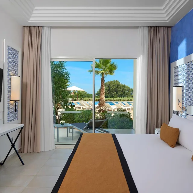 Junior Suite, Golf Course View, Balcony، Radisson Blu Resort, Saidia Garden 2/10