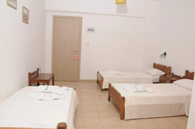 استوديو سوبيريور ثلاثي، Mastorakis Hotel 7/10