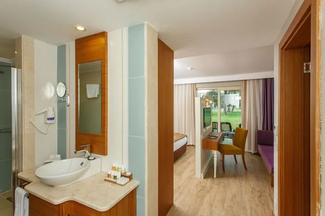 جناح عائلي بسرير مزدوج مع أريكة، Sherwood Exclusive Kemer 6/7