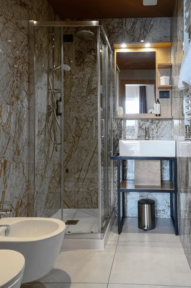 غرفة كومفورت بسرير كوين مع أريكة، Best Western Hotel Arya 10/10