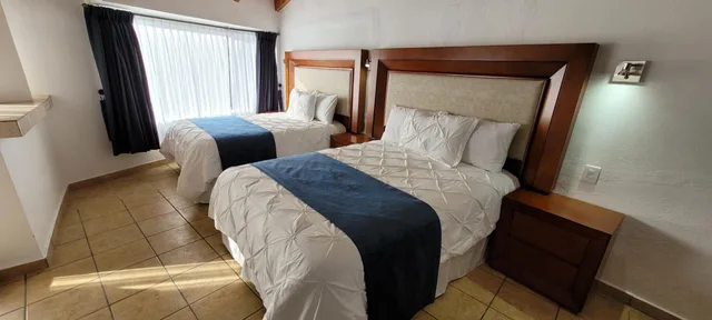 غرفة ثلاثية، Hotel Tierras Blancas 5/10