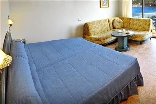 غرفة مفردة بإطلالة على البحر، Hotel Kaktus Albir 1/2