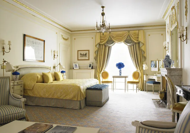 جناح جونيور بسرير كينج، RITZ LONDON 3/7