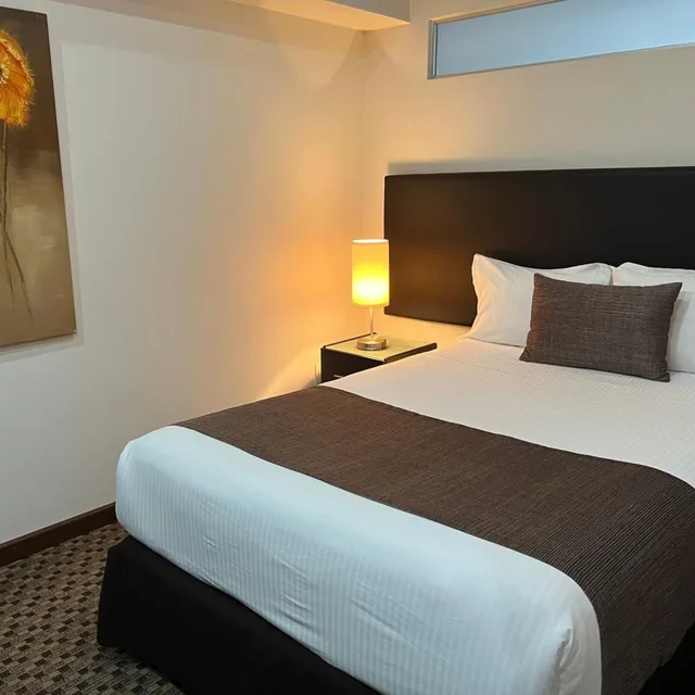 2 Bedrooms, Master, Apartment، St Isidro Suites Corporate Housing SPA & Wellness Center 3/10
