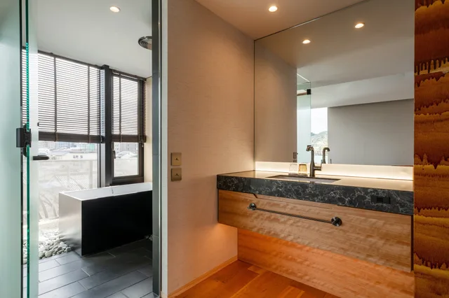 River, Superior, Queen Bed, Genji Kyoto, a Member of Design Hotels 3/3