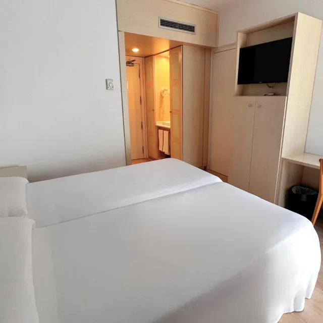 غرفة سوبيريور بسرير مزدوج، Hotel Guitart Central Park Aqua Resort 2/9