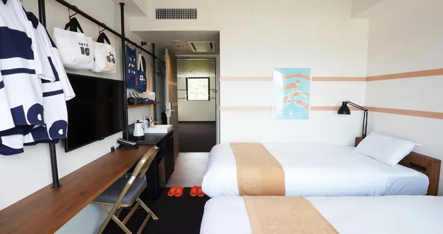Room, Twin Beds, SETOUCHI KEIRIN HOTEL 10 by Onko Chishin 1/4