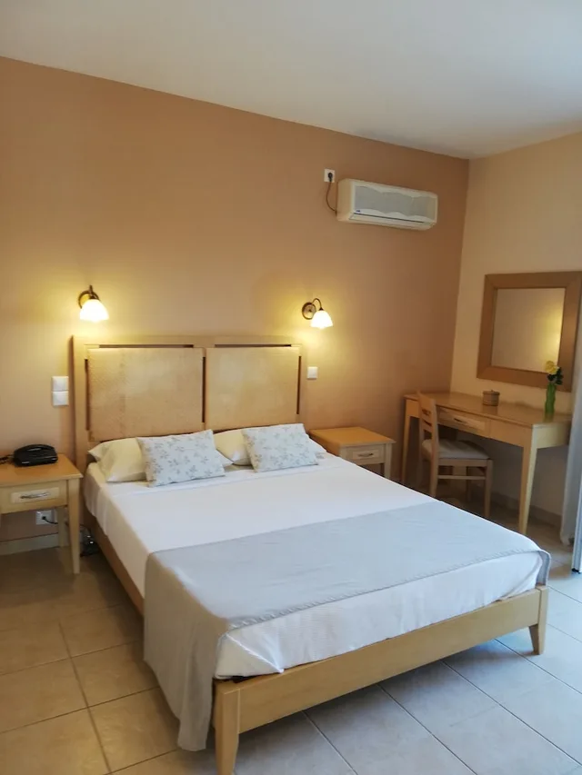 غرفة حصرية بسرير مزدوج أو سريرين منفصلين بإطلالة جزئية على البحر، Astra Village Suites & Spa, Kefalonia 1/7