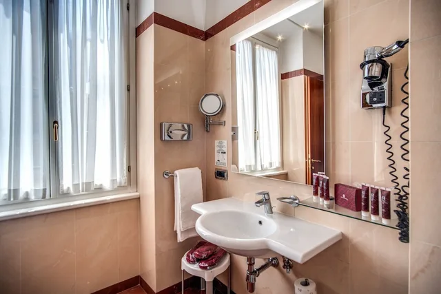 Classic, Queen Bed, Diocleziano Hotel 8/10