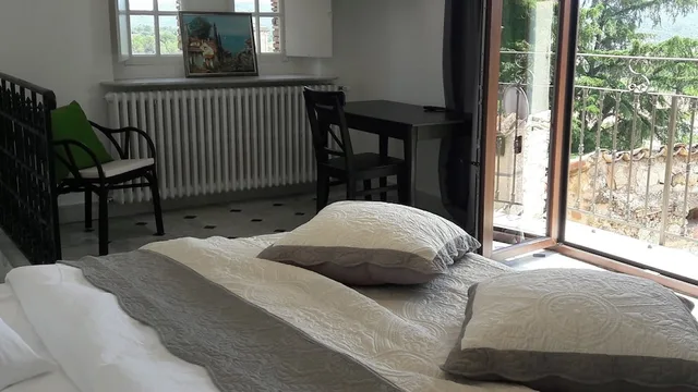 Villa Arca، Draguignan 14/50