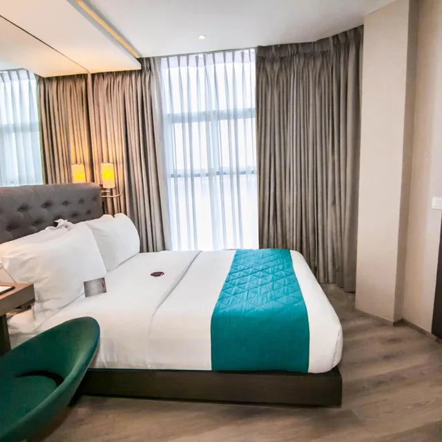 غرفة ديلوكس بسرير كوين، Hotel Xyz 2/7