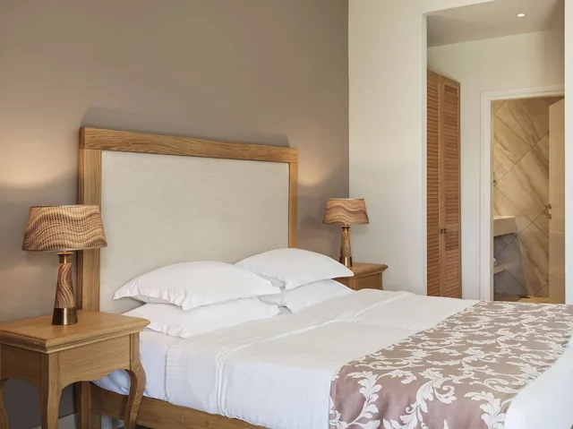Premium, Bungalow, Double Bed, Garden View, Sofa, Civitel Creta Beach 8/10