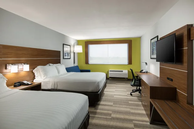 غرفة قياسية بسريرين كوين لذوي الإعاقة، HOLIDAY INN EXPRESS VISALIA 4/5