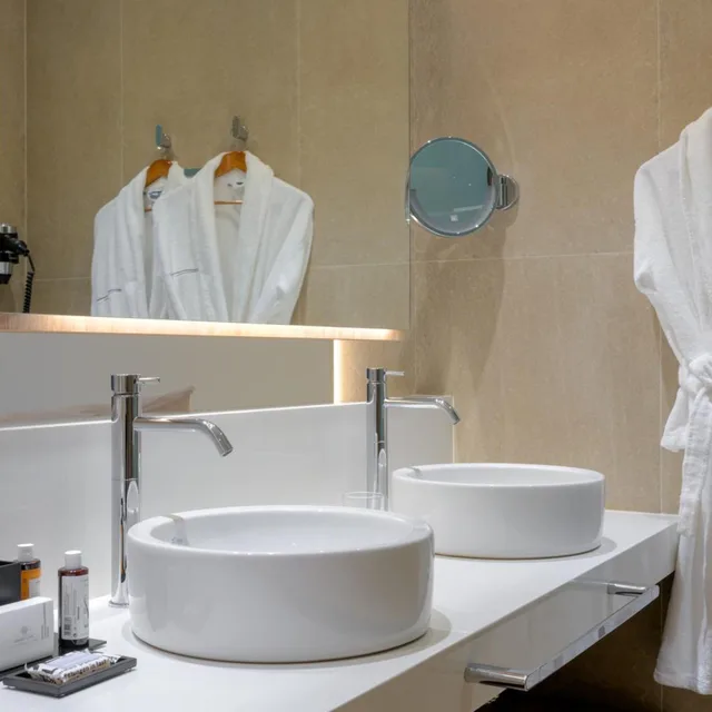 2 Bedrooms, Suite, Sea View, Private Pool, Gennadi Grand Resort 2/2