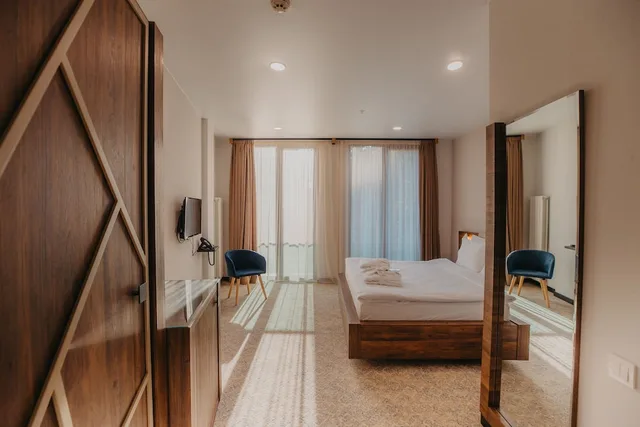 غرفة سوبيريور بسرير كوين، Capo Verde Hotel, Batumi 3/4