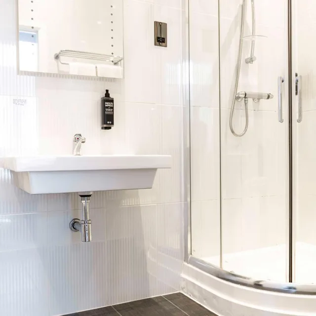 غرفة سوبيريور رباعية، Heeton Concept Hotel - Kensington London 6/7
