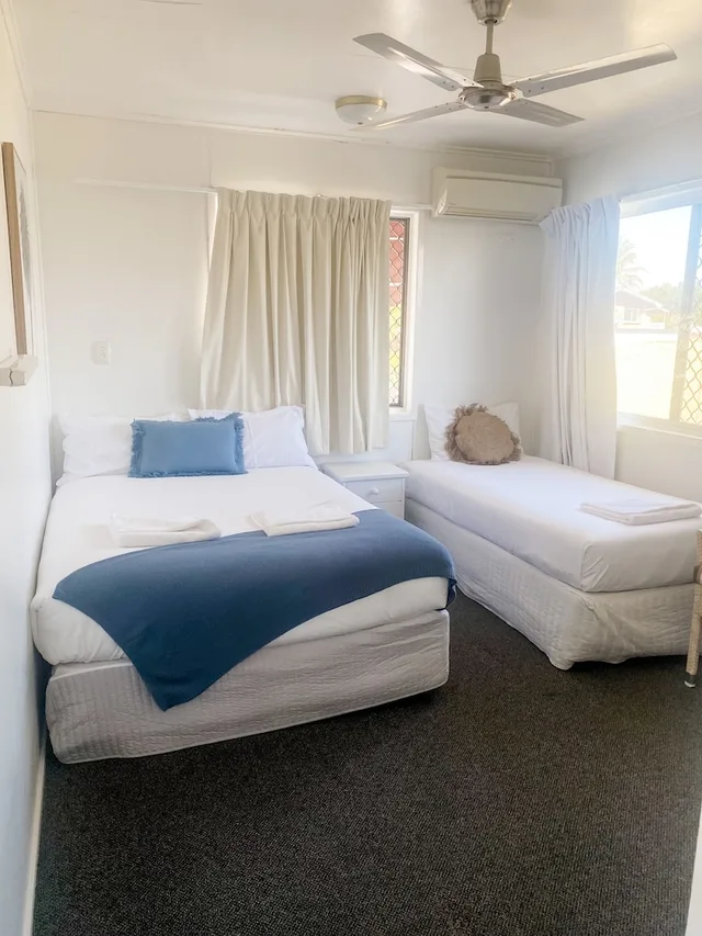 2 Bedrooms, Apartment, Queen and Twin Beds, Pacific Sun Bargara Beach Motel 4/7