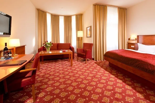 غرفة ديلوكس بشرفة مفردة بسريرين منفصلين، Hotel & Apartments Zarenhof Berlin Prenzlauer Berg 1/4