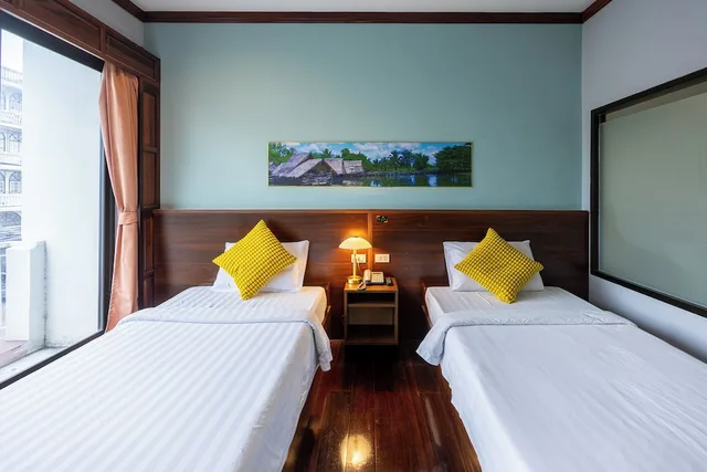 غرفة ديلوكس بسريرين منفصلين، The President Hotel at Chokchai 4 2/6