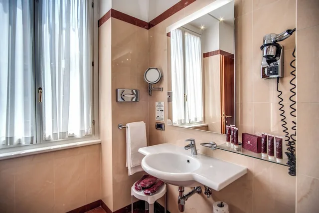 غرفة اقتصادية بسرير مزدوج أو سريرين منفصلين، Diocleziano Hotel 3/7