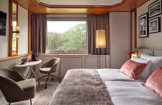غرفة سوبيريور بسريرين منفصلين، Leonardo Hotel Frankfurt City South 2/4