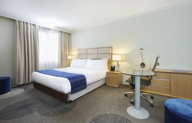 غرفة قياسية بسرير كينج، Holiday Inn Parramatta 4/10