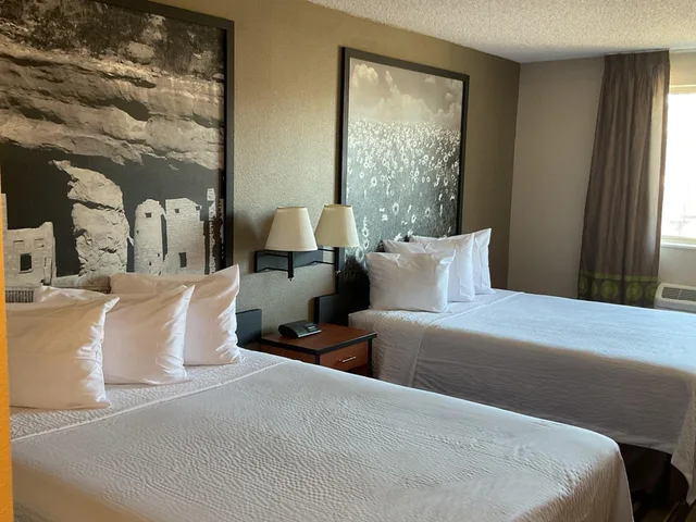 غرفة بسريرين كوين، Super 8 by Wyndham Colorado Springs Airport 8/9