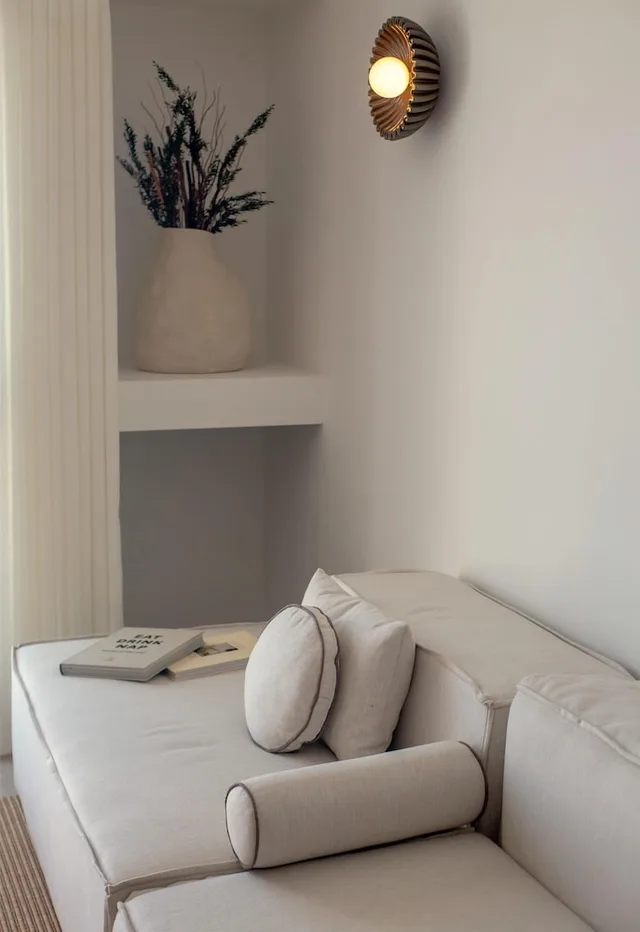 جناح بسرير كينج بإطلالة على البحر بشرفة بغرفة نوم واحدة مع أريكة، Villas D Agua 5/9