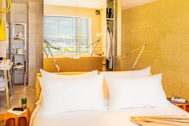 غرفة كلاسيكية بسرير كينج، Too Hotel & Spa Paris - MGallery Collection 2/5