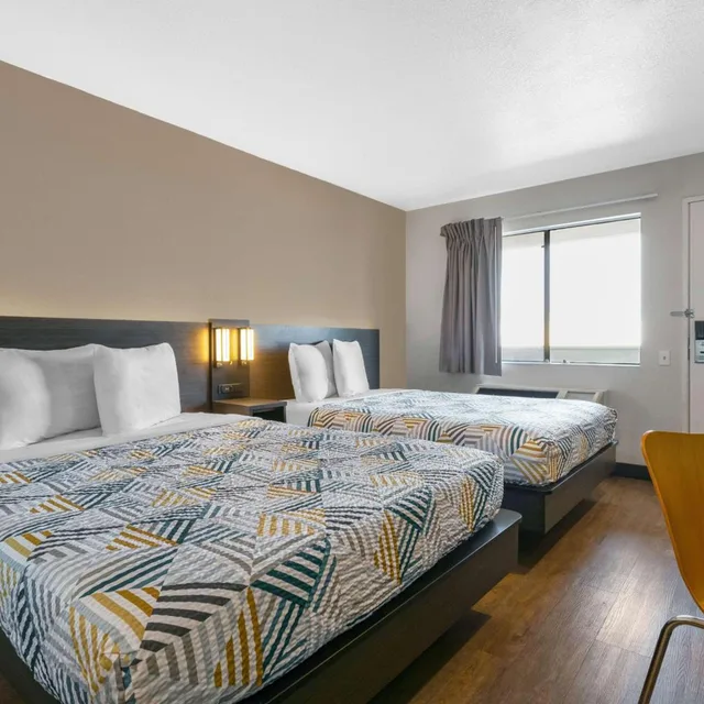 جناح بسريرين كوين للمدخنين، Motel6 Merced, CA - North 5/10