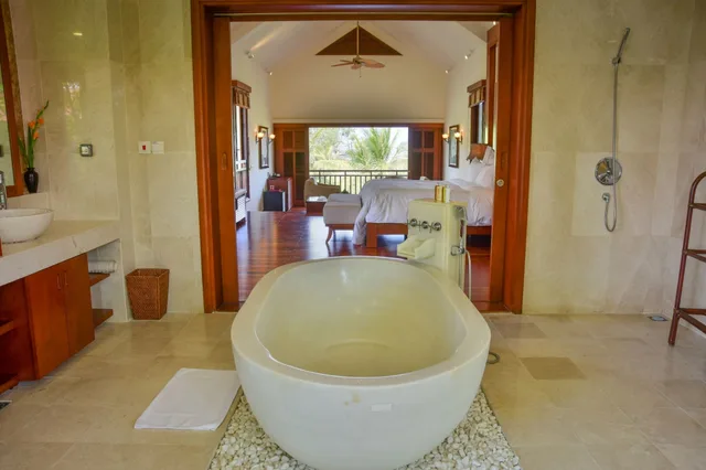 4 Bedrooms, Villa, 4 Double Beds, Beach Front, Private Pool، Furama Villas Da Nang 5/6