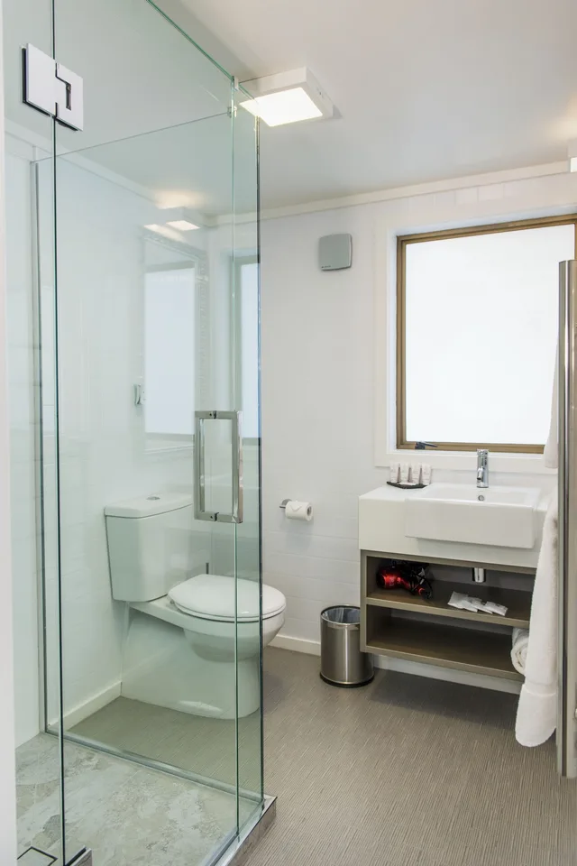Mezzanine, Loft, King Bed، Aria On Bank 4/4