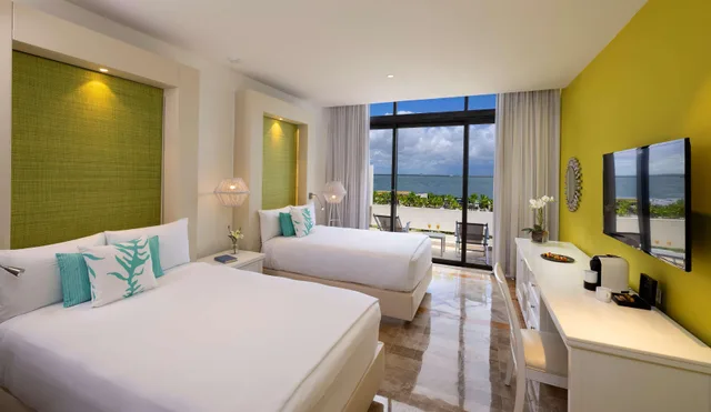 جناح جونيور بإطلالة على البحيرة، Paradisus Cancun 3/10