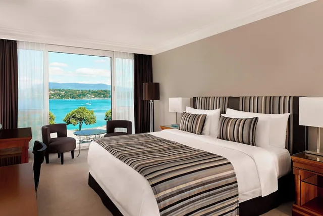 غرفة ديلوكس بإطلالة على البحيرة، Hotel President Wilson, A Luxury Collection Hotel, Geneva 2/7