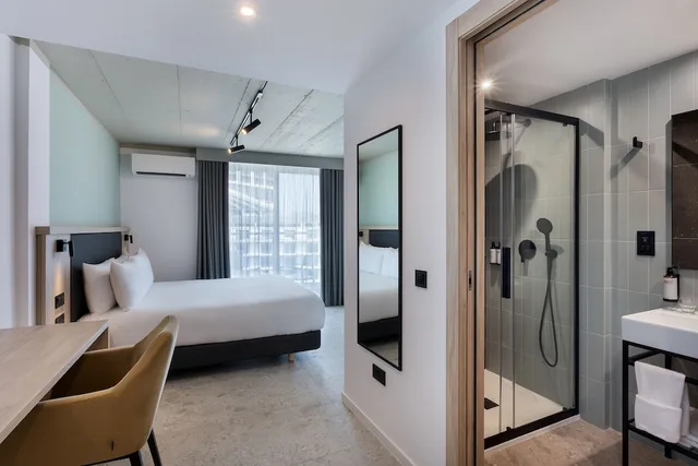 غرفة قياسية بسرير كينج، Hotel Mistral St. Julian's 4/10