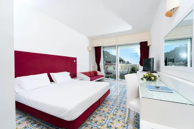 غرفة سوبيريور بسرير مزدوج بإطلالة على الحديقة، Regina Cristina Hotel 1/7