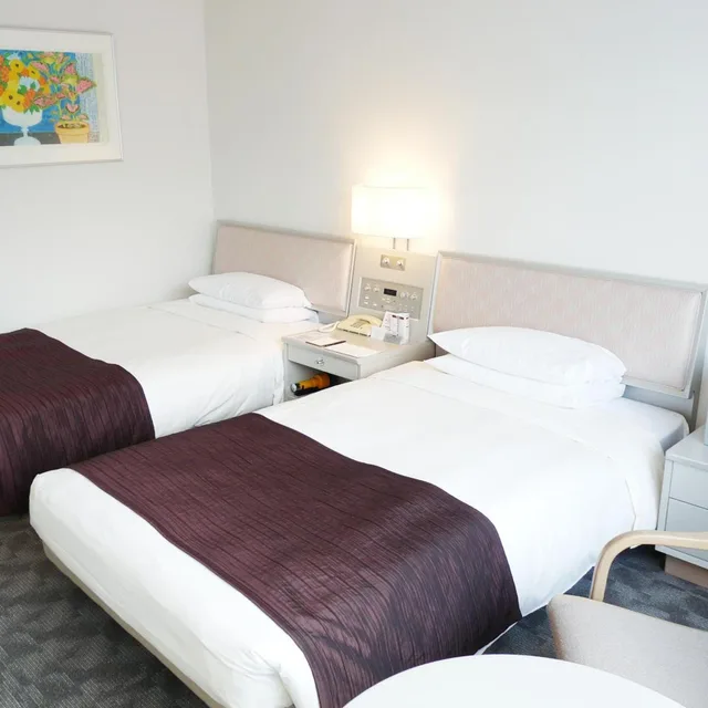غرفة بسريرين منفصلين بإطلالة على الجبل في طابق مرتفع للمدخنين، Shin Furano Prince Hotel 3/6