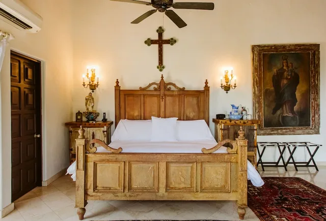 جناح ملكي بسرير كينج بإطلالة على البحر بشرفة، Hacienda San Angel 3/7